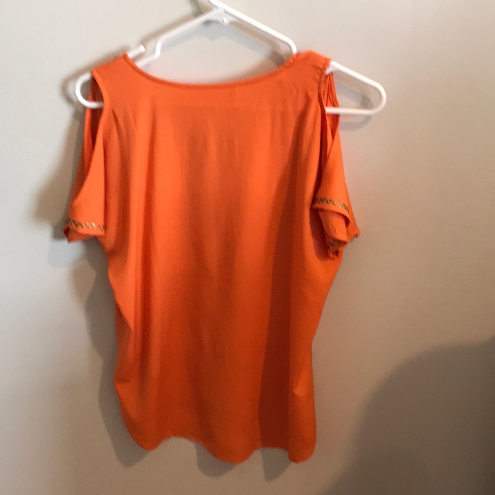 Blouse - Picture 2 of 3